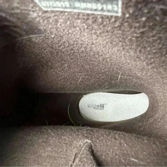 Women's CAPELLI PLAID RAIN/GARDEN BOOTS
SZ 7,brown plaid like new - Picture 6 of 8